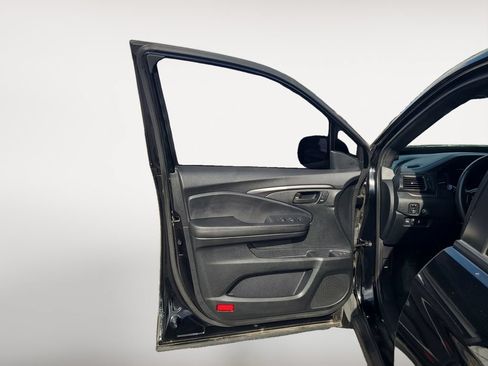 Used 2023 Honda Passport EX-L image 23