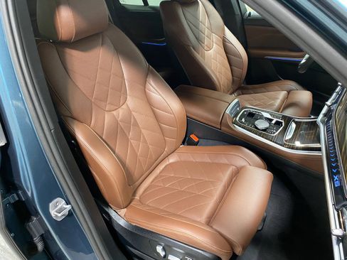 Certified 2025 BMW X5 xDrive50e w/ Parking Assistance Package image 18