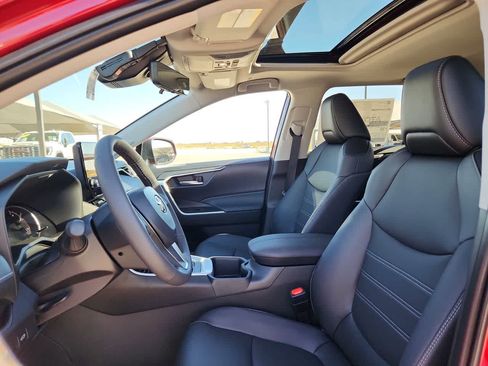 New 2025 Toyota RAV4 XLE Premium image 15