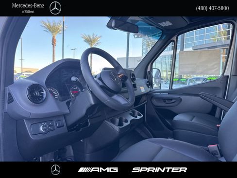 New 2025 Mercedes-Benz Sprinter 2500 image 24