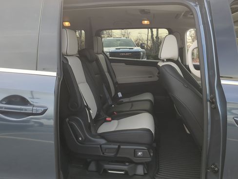 Used 2025 Honda Odyssey Elite image 27