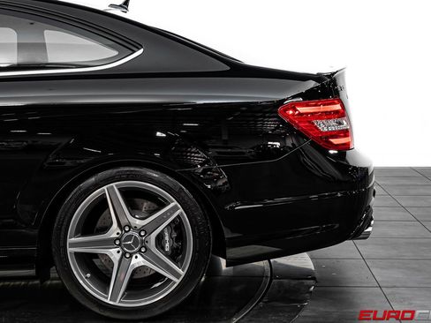 Used 2012 Mercedes-Benz C 63 AMG Coupe image 14