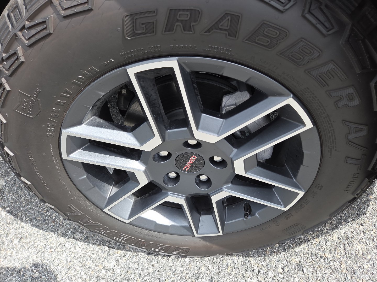 New 2026 GMC Terrain AT4 w/ Convenience Package III AWD/4WD image 14