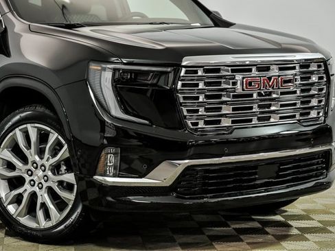 New 2026 GMC Acadia Denali w/ Super Cruise Package image 2