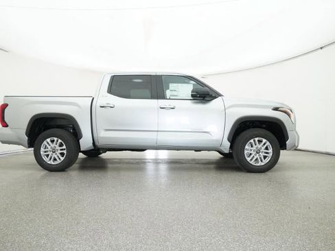 New 2026 Toyota Tundra SR5 image 27