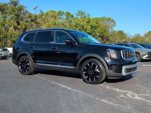 Used 2024 Kia Telluride SX Prestige image 3