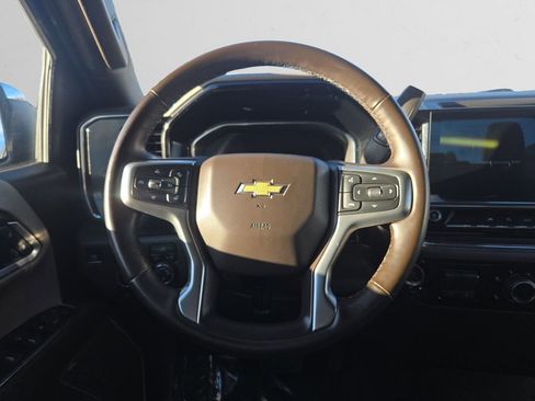 Used 2025 Chevrolet Silverado 1500 LT image 13