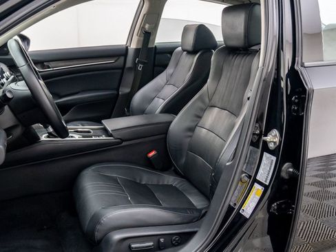 Certified 2018 Honda Accord EX-L image 16