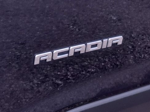 Used 2017 GMC Acadia SLT AWD/4WD image 13