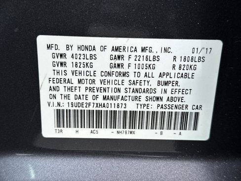 Used 2017 Acura ILX w/ Premium Package image 32