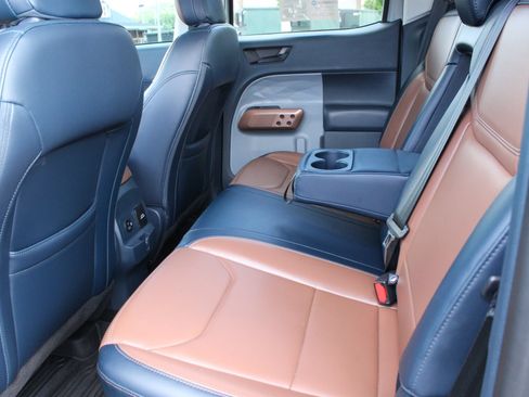 Used 2022 Ford Maverick Lariat w/ Lariat Luxury Package FWD image 19