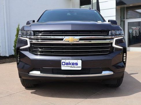 Used 2022 Chevrolet Tahoe LT w/ Luxury Package AWD/4WD image 8