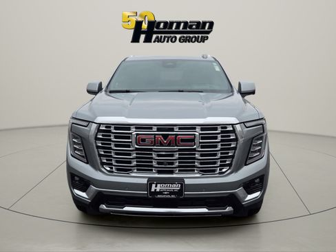 Used 2025 GMC Yukon Denali AWD/4WD image 8
