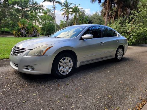 Used 2012 Nissan Altima 2.5 S FWD image 3