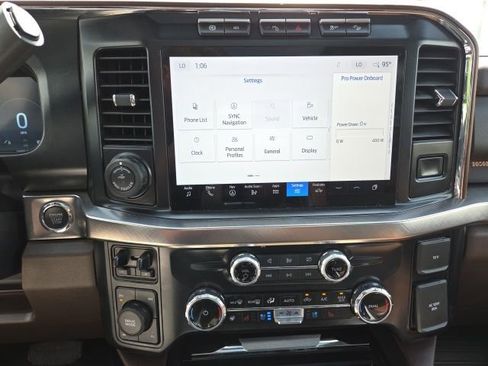 Used 2024 Ford F250 King Ranch image 11