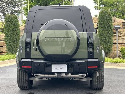 Used 2026 Land Rover Defender 110 X AWD/4WD image 4