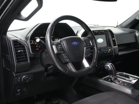 Used 2019 Ford F150 XLT w/ XLT Special Edition Package image 11