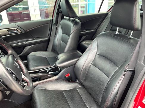 Used 2017 Honda Accord Sport Special Edition image 11