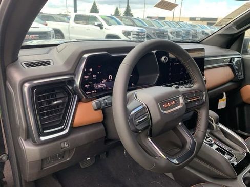 New 2025 GMC Canyon AT4 image 13