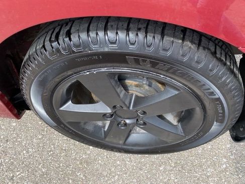 Used 2011 Honda Civic LX-S image 32