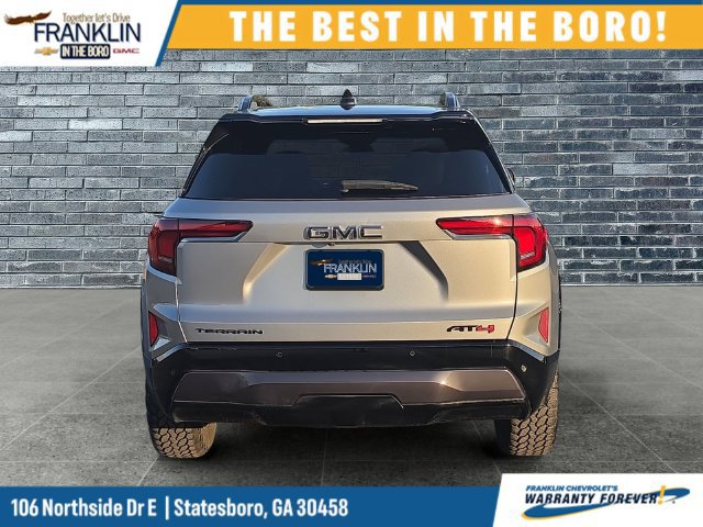 Used 2026 GMC Terrain AT4 w/ Convenience Package III AWD/4WD image 4