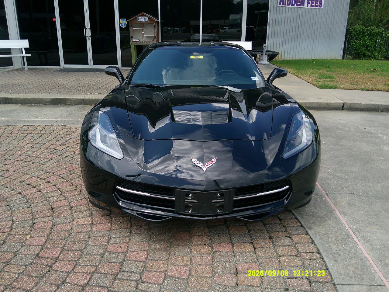 Used 2019 Chevrolet Corvette Stingray Coupe w/ Z51 1LT RWD image 6