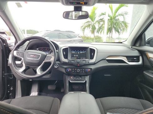 Used 2019 GMC Terrain SLE w/ Driver Convenience Package image 23