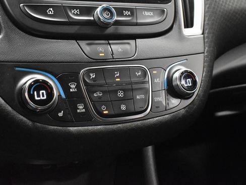 Used 2023 Chevrolet Malibu LT w/ Driver Confidence Package FWD image 18