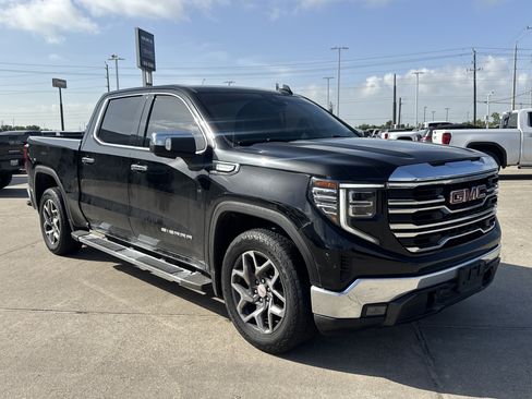Used 2023 GMC Sierra 1500 SLT RWD image 12