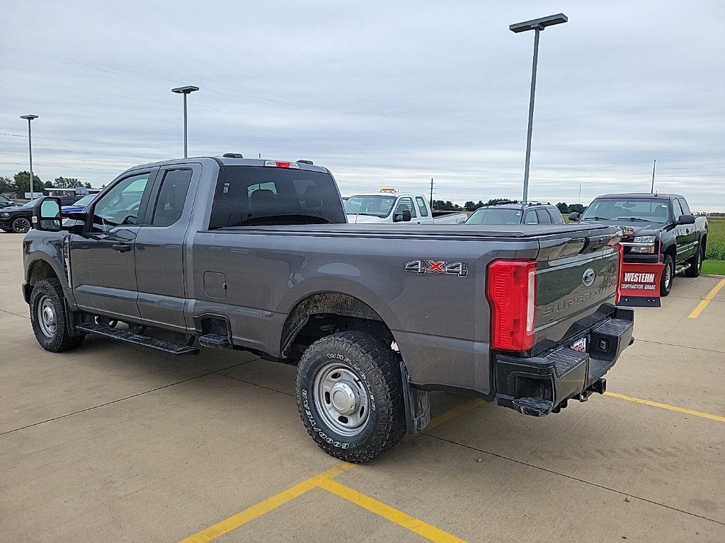 Used 2024 Ford F350 XL w/ XL Off-Road Package AWD/4WD image 5