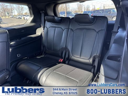 Used 2024 Jeep Grand Cherokee L Limited w/ Luxury Tech Group II image 22