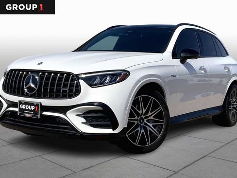 Used 2025 Mercedes-Benz GLC 43 AMG 4MATIC image 1