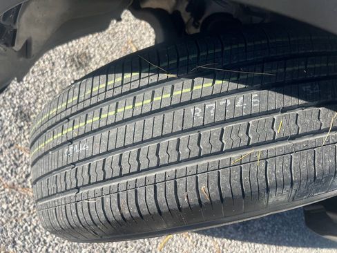 Used 2022 Mercedes-Benz GLC 300 GLC 300 w/ Premium Package Lite image 25