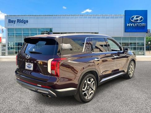 Used 2024 Hyundai Palisade Limited AWD/4WD image 4