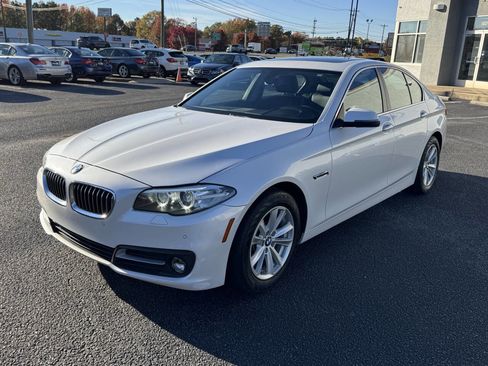Used 2016 BMW 528i Sedan image 6