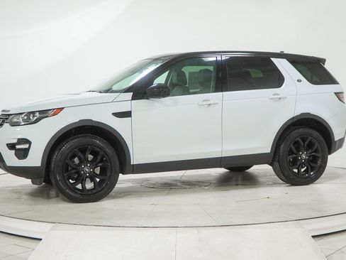 Used 2016 Land Rover Discovery Sport HSE image 4