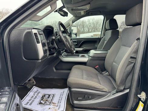 Used 2018 Chevrolet Silverado 3500 LT image 15