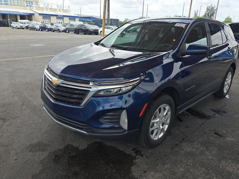 Used 2022 Chevrolet Equinox LT w/ Driver Convenience Package image 1