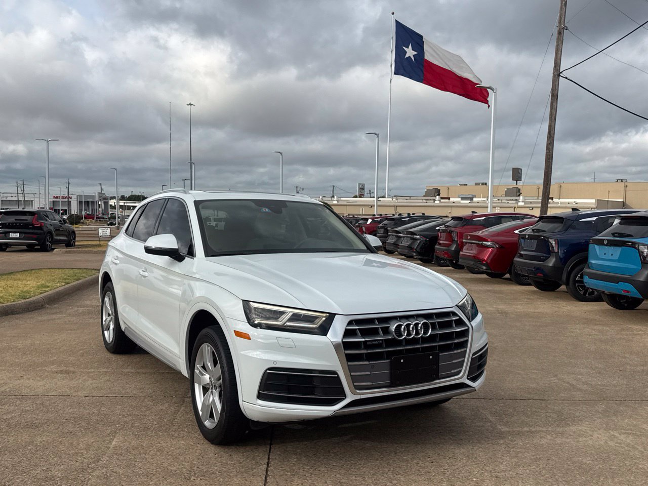 Used 2019 Audi Q5 2.0T Premium Plus AWD/4WD image 3