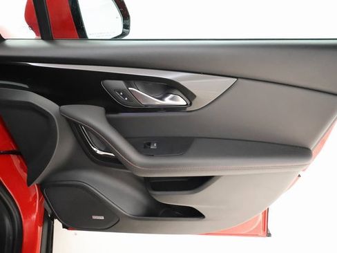 Used 2022 Chevrolet Blazer RS w/ Enhanced Convenience Package image 25