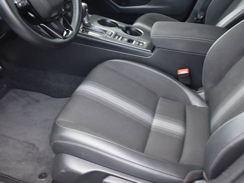 Used 2022 Honda Civic Sport image 6