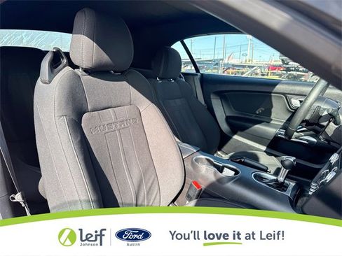 Certified 2019 Ford Mustang Convertible w/ Equipment Group 101A image 30