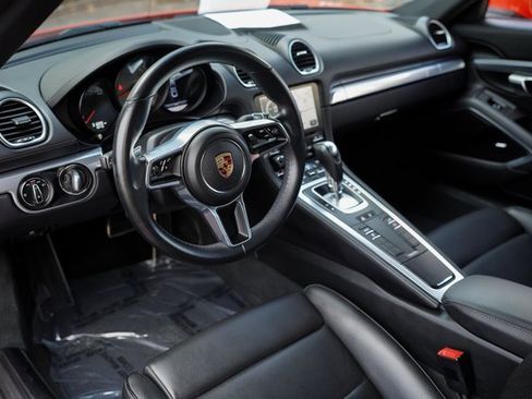 Used 2017 Porsche 718 Cayman S image 18