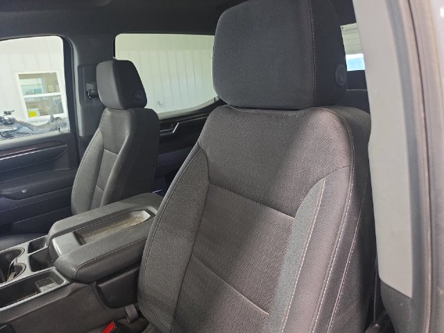 Used 2023 Chevrolet Silverado 1500 LT AWD/4WD image 16