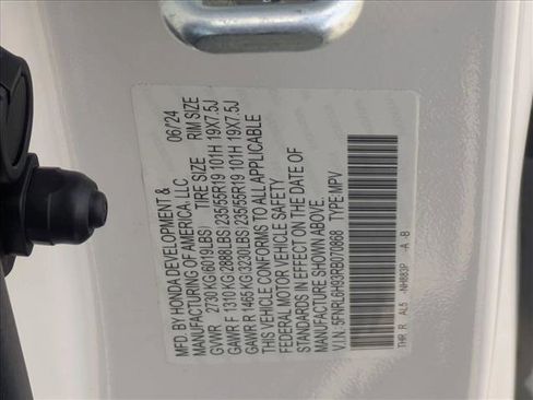 Used 2024 Honda Odyssey Elite image 23