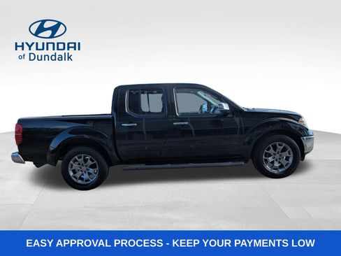 Used 2019 Nissan Frontier SL image 5