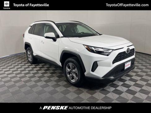 Certified 2025 Toyota RAV4 XLE FWD image 14