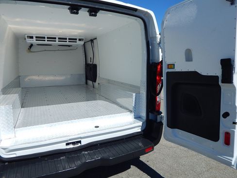 Used 2018 Ford Transit 250 148 Low Roof RWD image 11