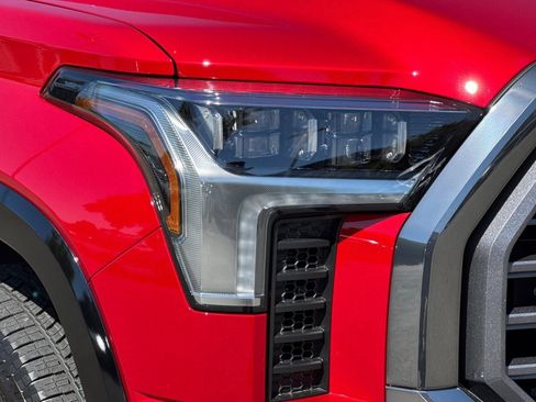 New 2026 Toyota Tundra Limited AWD/4WD image 10