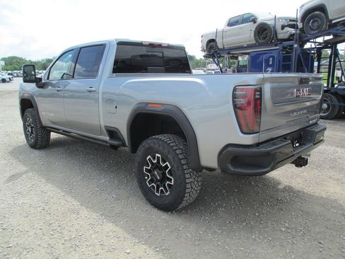 New 2026 GMC Sierra 2500 AT4X AWD/4WD image 7